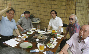 �o�[�x�L���[�̗l�q